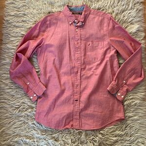 NWOT Nautica Oxford relaxed fit shirt with reverse collar & cuff in blue. Medium